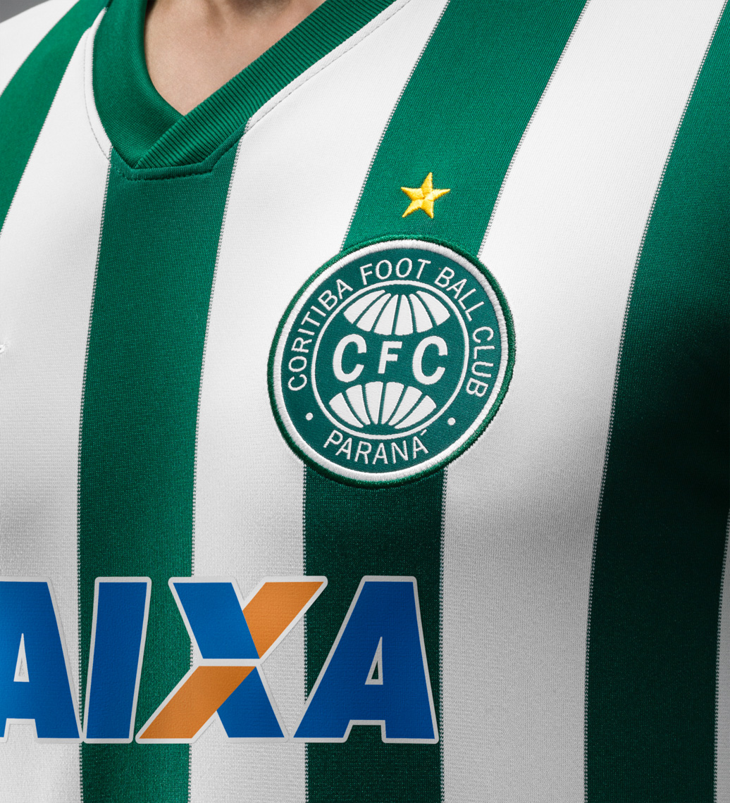 44171_241954_Fa14_FB_Brasil_Coritiba_Away_Crest_39_crop_1_LR_full