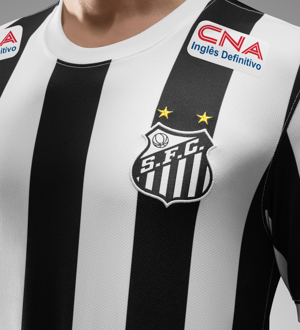 44171_241954_Fa14_FB_Brasil_Santos_Away_Crest_14_crop_1_LR_full